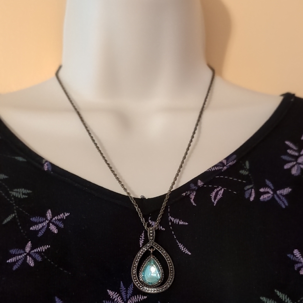 Blissful Blue Vintage Teardrop Necklace